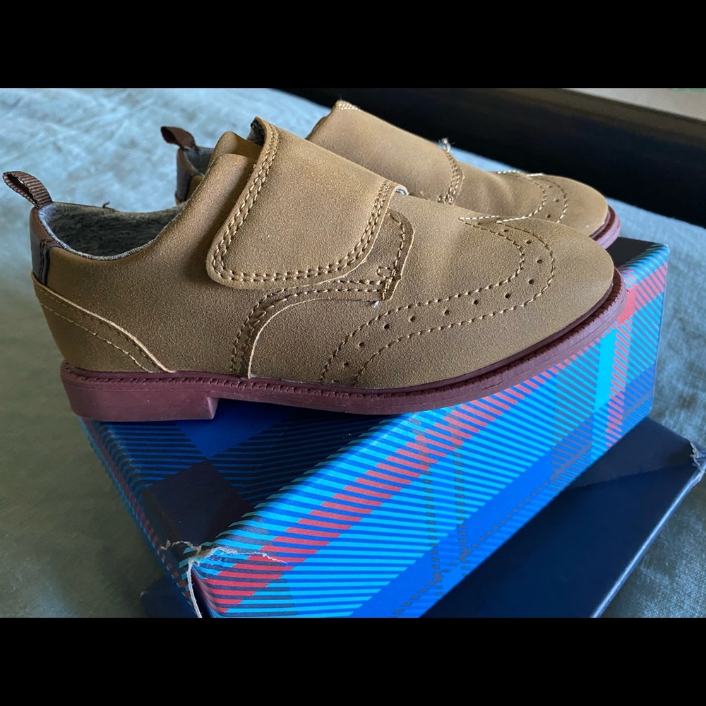 Carters brown dress shoes